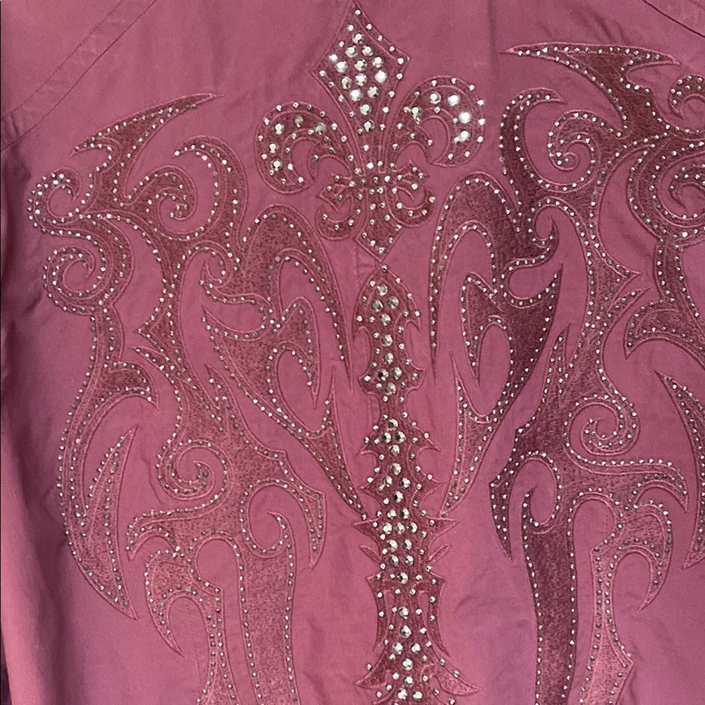 3/$25 Men's Maroon Embellished Casual Shirt Brand: House of Lords - Picture 6 of 6